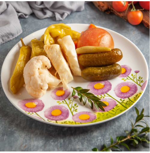 Homemade pickles