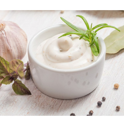 Matzoon (yogurt) with garlic